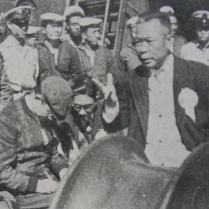 现代-梁寒操